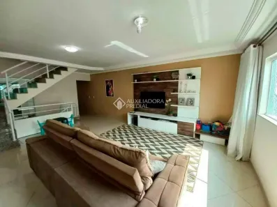 Sobrado com 3 Quartos à venda, 190m² no Vila Linda, Santo André