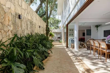 Casa com 3 Quartos à venda, 300m² no Indianópolis, São Paulo
