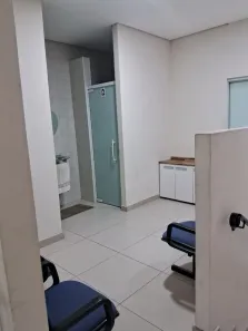 Sala Comercial para alugar, 12m² no Vila Vianelo, Jundiaí