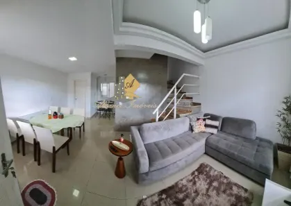 Casa de Condomínio com 3 Quartos à venda, 128m² no Santa Cândida, Curitiba