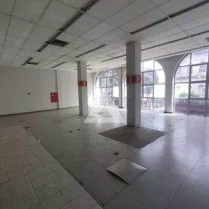 Ponto Comercial para alugar, 1940m² no Vitória, Salvador