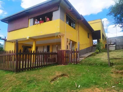 Fazenda/Sítio com 4 Quartos à venda, 1800m² no Vila Veneziani, São José dos Campos