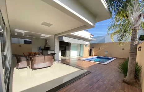Casa de Condomínio com 4 Quartos para alugar, 280m² no Jardim Imperial, Cuiabá
