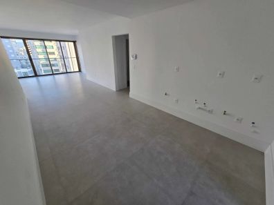 Apartamento com 4 Quartos à venda, 140m² no Centro, Balneário Camboriú