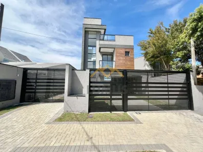Sobrado com 3 Quartos à venda, 191m² no Capão Raso, Curitiba