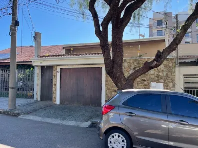Casa com 3 Quartos para alugar, 240m² no Vila Arens II, Jundiaí
