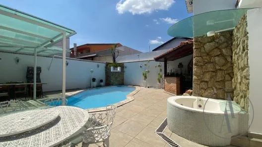 Imóvel Comercial com 3 Quartos para alugar, 302m² no Parque Campolim, Sorocaba