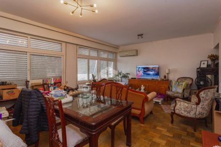 Apartamento com 3 Quartos à venda, 114m² no Moinhos de Vento, Porto Alegre