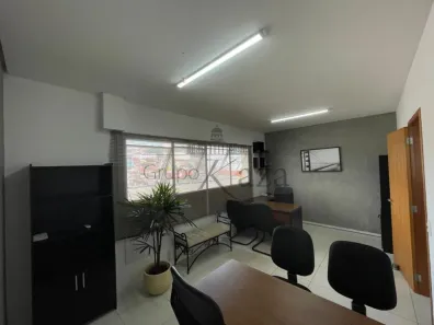 Sala Comercial à venda, 33m² no Centro, Jacareí