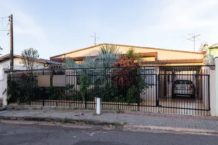 Casa com 3 Quartos à venda, 189m² no Vânia, Londrina