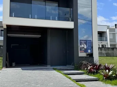 Casa com 3 Quartos à venda, 196m² no Beira Rio, Biguaçu