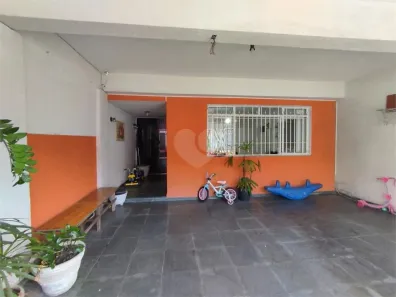 Sobrado com 2 Quartos à venda, 200m² no Jardim Mutinga, São Paulo