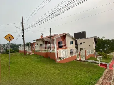 Casa com 4 Quartos à venda, 215m² no Esplanada, Chapecó