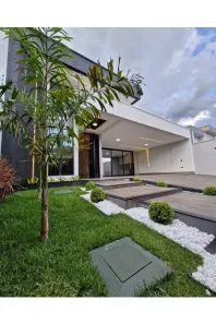 Casa com 4 Quartos à venda, 238m² no Moinho dos Ventos, Goiânia