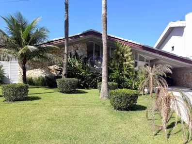 Casa de Condomínio com 6 Quartos à venda, 446m² no Jardim Acapulco, Guarujá
