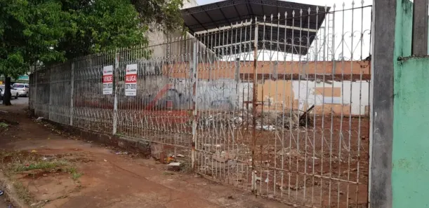 Lote/Terreno à venda, 399m² no Franca, Londrina