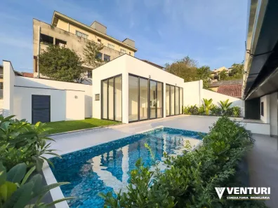 Casa com 3 Quartos à venda, 166m² no Água Verde, Blumenau
