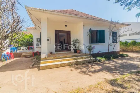 Casa com 4 Quartos à venda, 140m² no Tristeza, Porto Alegre