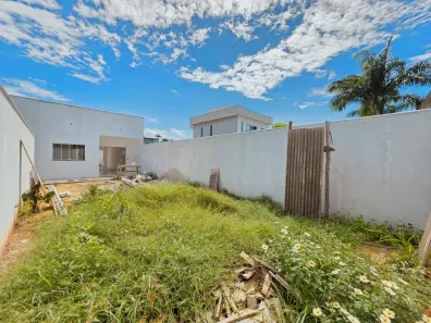 Casa com 2 Quartos à venda, 75m² no São Francisco, Serra