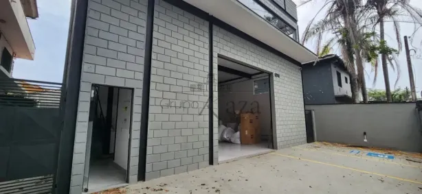 Ponto Comercial para alugar, 500m² no Vila Betânia, São José dos Campos
