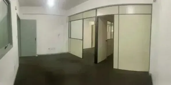 Sala Comercial à venda, 50m² no Centro Histórico, Porto Alegre