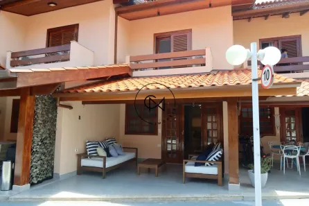 Casa de Condomínio com 3 Quartos para alugar, 131m² no Jardim Miramar, Caraguatatuba