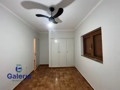 Casa com 3 Quartos para alugar, 212m² no Parque dos Bandeirantes, Ribeirão Preto
