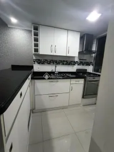 Apartamento com 2 Quartos à venda, 39m² no Jardim Leopoldina, Porto Alegre