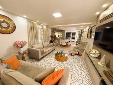 Casa com 3 Quartos à venda, 167m² no Centro, Tubarão