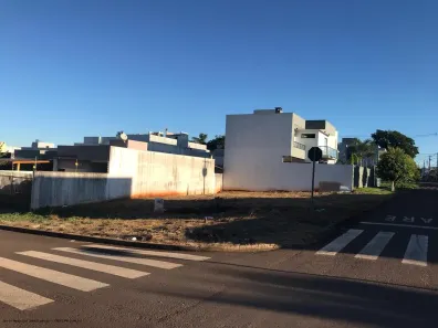 Lote/Terreno à venda, 309m² no Jardim Flora III, Campo Mourão