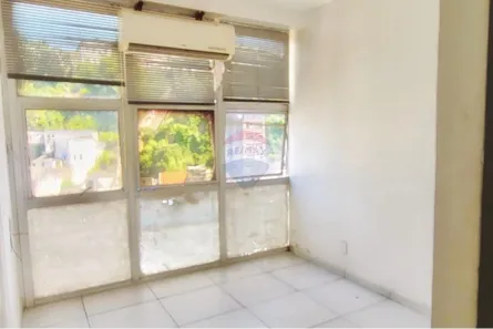 Sala Comercial à venda, 28m² no Comércio, Salvador