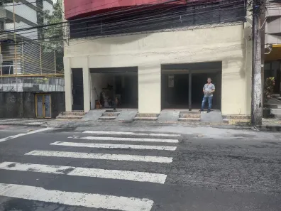 Casa com 2 Quartos à venda, 125m² no Caminho das Árvores, Salvador