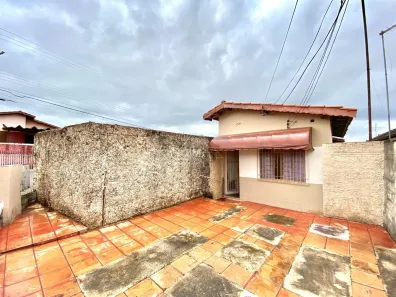 Casa com 3 Quartos à venda, 141m² no Jardim García, Campinas