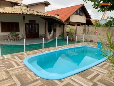 Casa com 4 Quartos à venda, 200m² no Armação do Pântano do Sul, Florianópolis