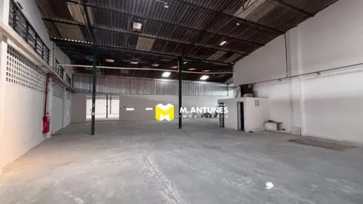 Galpão/Depósito/Armazém para alugar, 600m² no Imbiribeira, Recife