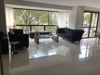 Apartamento com 3 Quartos para alugar, 158m² no Santa Cecília, São Paulo