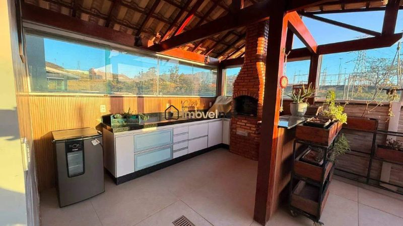 Cobertura com 3 quartos — Buritis, Belo Horizonte