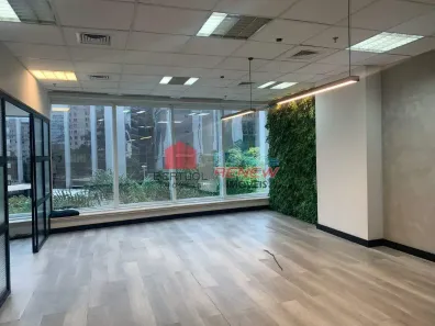Sala Comercial para alugar, 253m² no Vila Olímpia, São Paulo