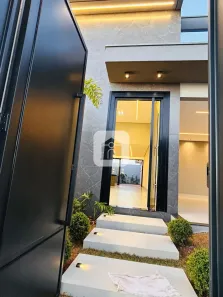 Casa com 3 Quartos à venda, 162m² no Grand Ville, Uberlândia