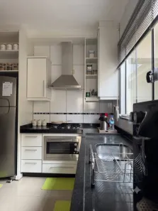 Casa com 3 Quartos para alugar, 120m² no Jardim Novo Oásis, Maringá
