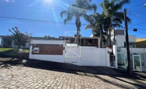Casa com 3 Quartos à venda, 136m² no Nossa Senhora da Saúde, Caxias do Sul