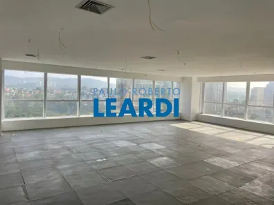 Sala Comercial à venda, 105m² no Green Valley Alphaville, Barueri
