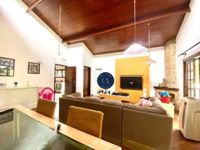 Casa de Condomínio com 3 Quartos à venda, 168m² no Jardim Ana Estela, Carapicuíba