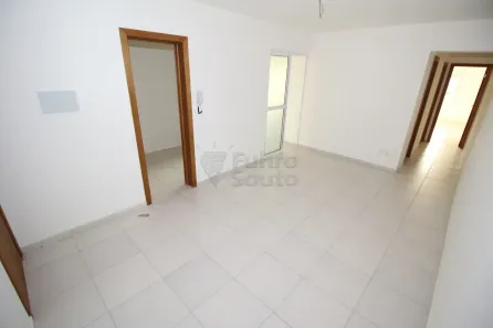 Apartamento com 2 Quartos para alugar, 61m² no Centro, Pelotas