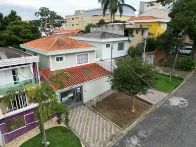 Sobrado com 2 Quartos para alugar, 154m² no Vila Alzira, Santo André