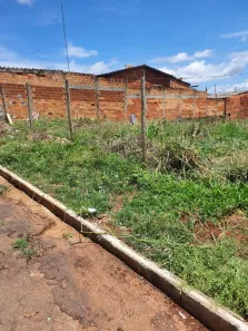 Lote/Terreno à venda, 300m² no Residencial Recanto do Bosque, Goiânia