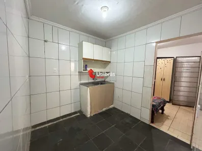 Kitnet com 1 Quarto para alugar, 40m² no Jardim Alvorada, Belo Horizonte