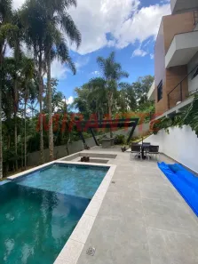 Casa com 3 Quartos à venda, 202m² no Caraguatá, Mairiporã