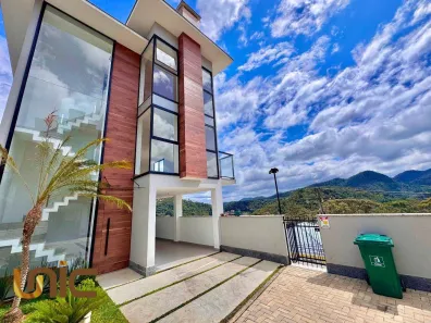 Casa com 5 Quartos à venda, 260m² no Tijuca, Teresópolis