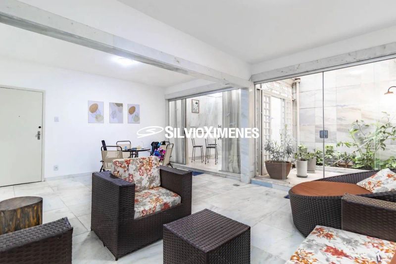 Apartamento com 2 quartos — Savassi, Belo Horizonte